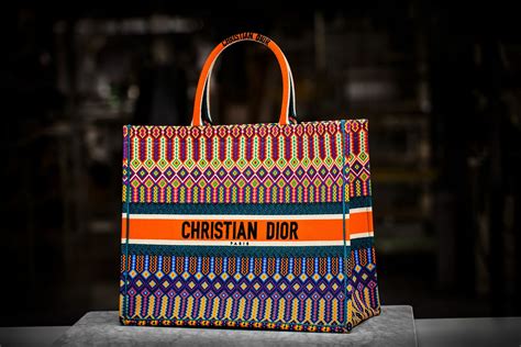 christian dior book tote personalized|christian dior strandtasche.